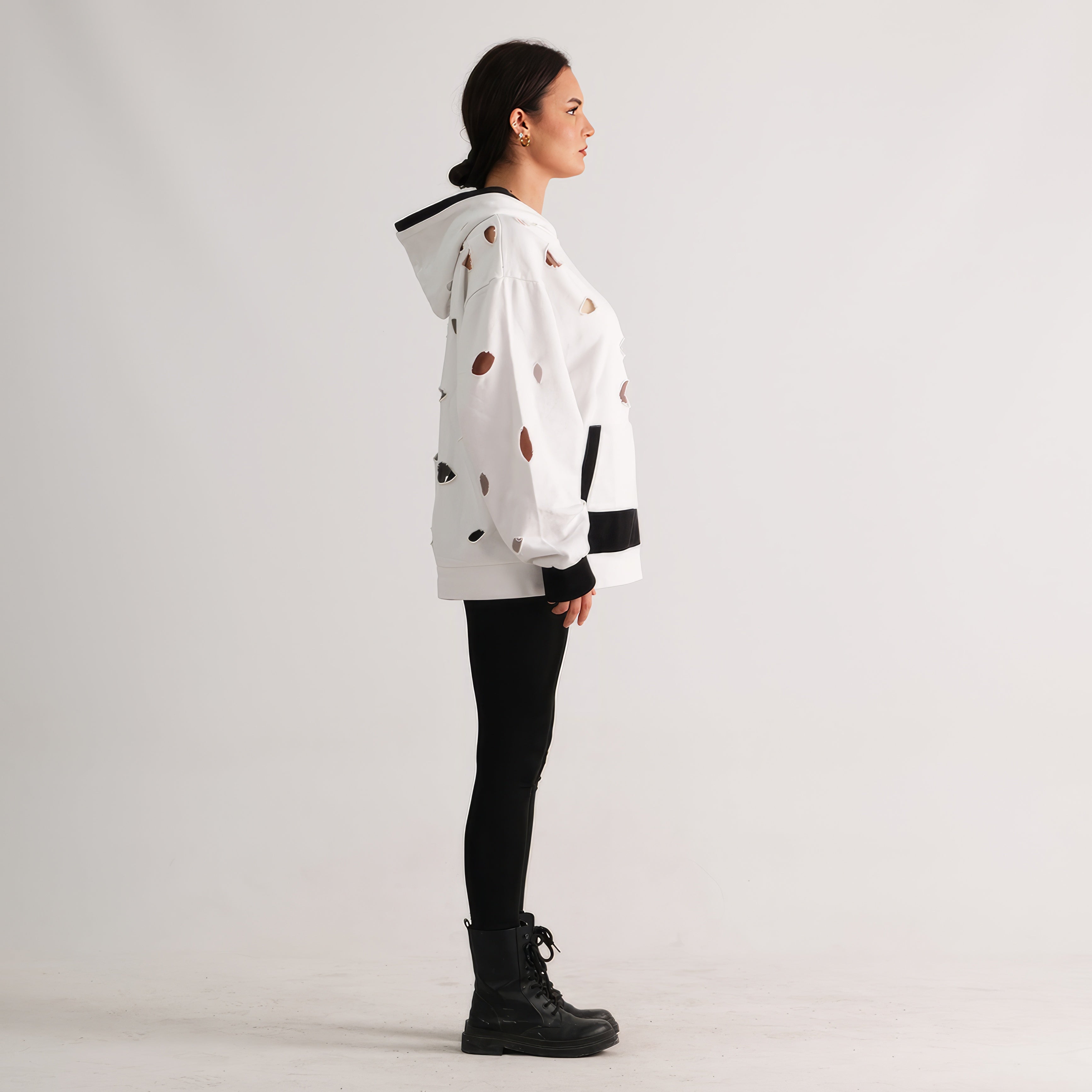 Relaxed Fit Hooded Sweater 002